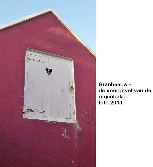 22. Granbeeuw voorgevel regenbak 2010